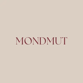 Manche Worte entstehen dort, wo Fantasie beginnt und kleine Herzen groß träumen.

Ein Titel für eine Geschichte, die begleitet.

Mondmut.

#federseit…